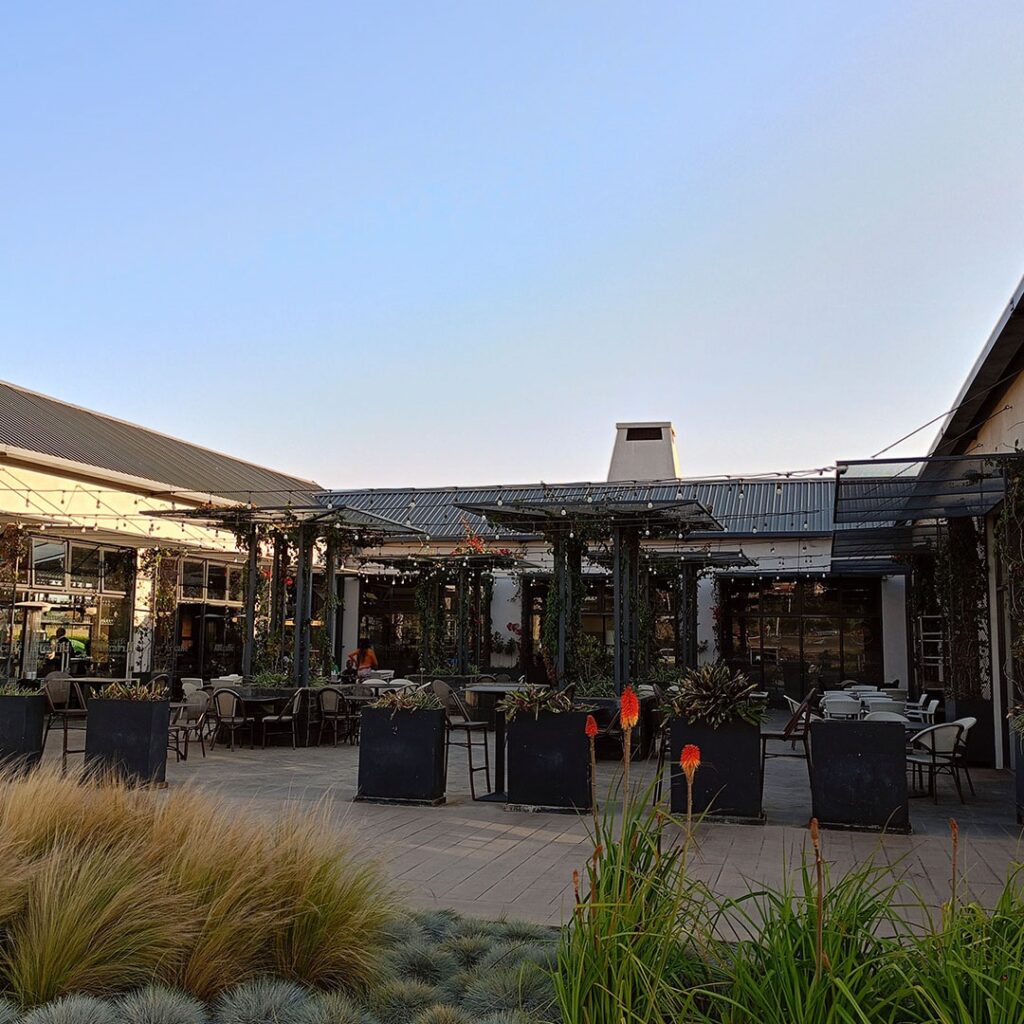 Artcaffe Restaurant Naivasha