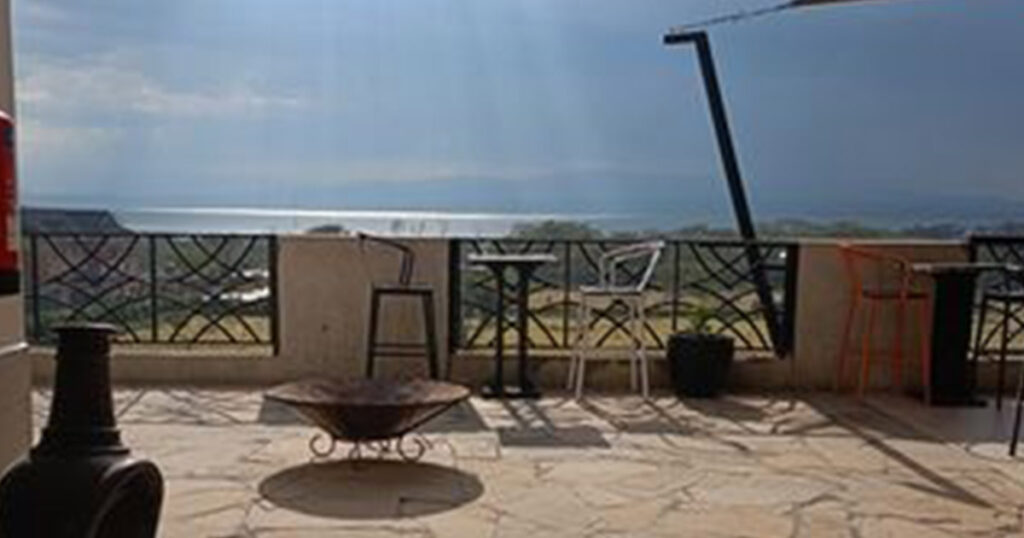 bulbul lounge bar restaurant naivasha nest boutique south lake places to eat