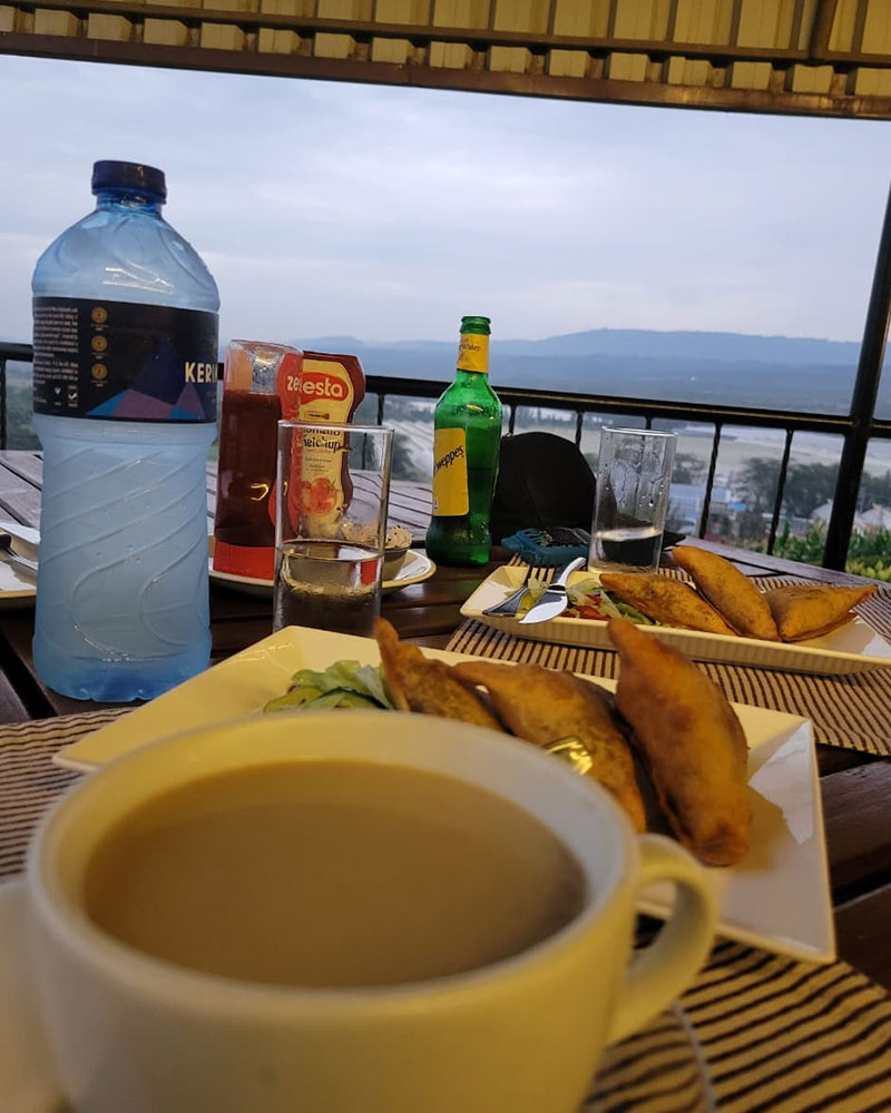 food samosa tea mwanzo lodge restaurant naivasha panda places to eat
