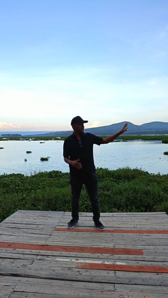 Moi South Lake Road - Views of Lake Naivasha