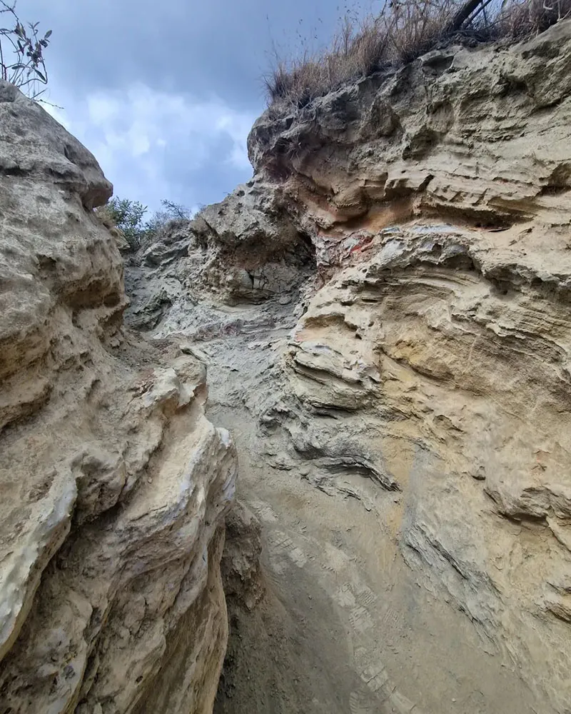 Hiking Mount Longonot - Ridges with Loose volcanic ash and gravel - Trek and path for hiking the Mountain